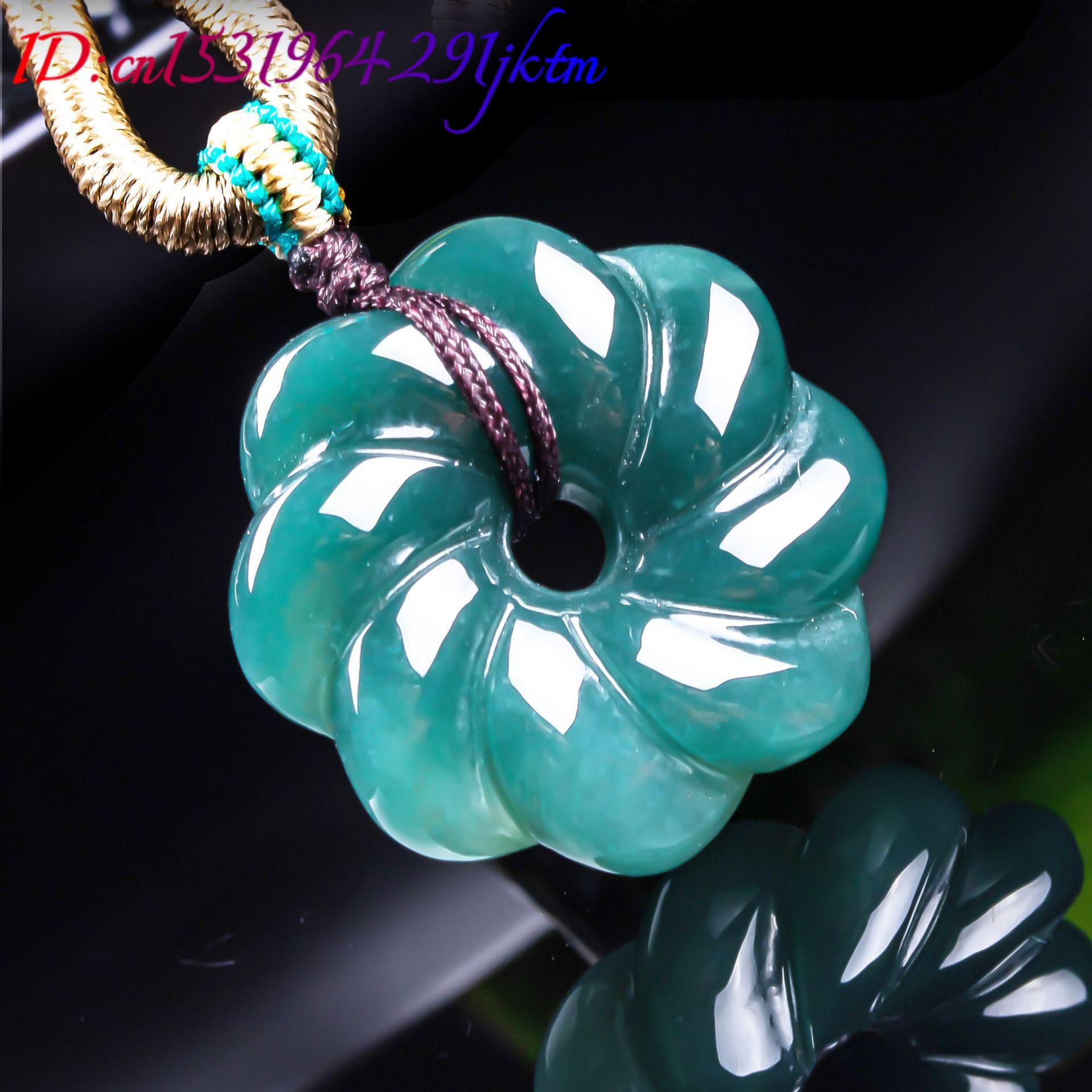 Natural Burmese Jadeite Flower - Women'S Accessories recension och pris