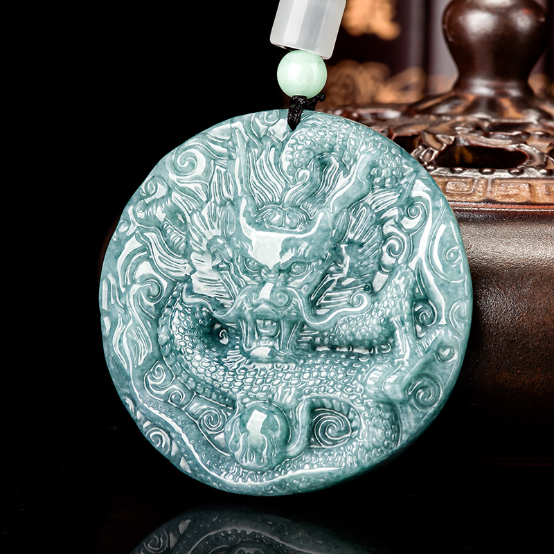 Burmese Jadeite Dragon Pendant - Women'S Accessories recension och pris