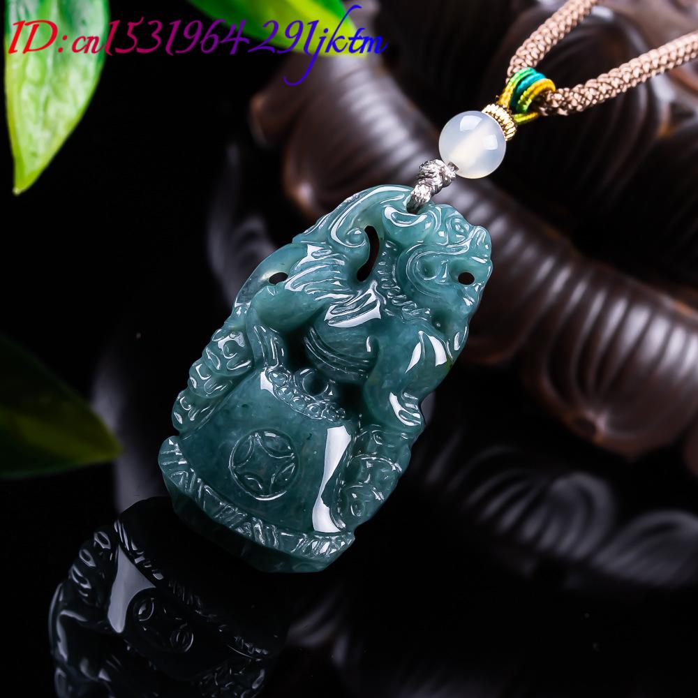 Burmese Jadeite Pixiu Pendant  - Women'S Accessories recension och pris