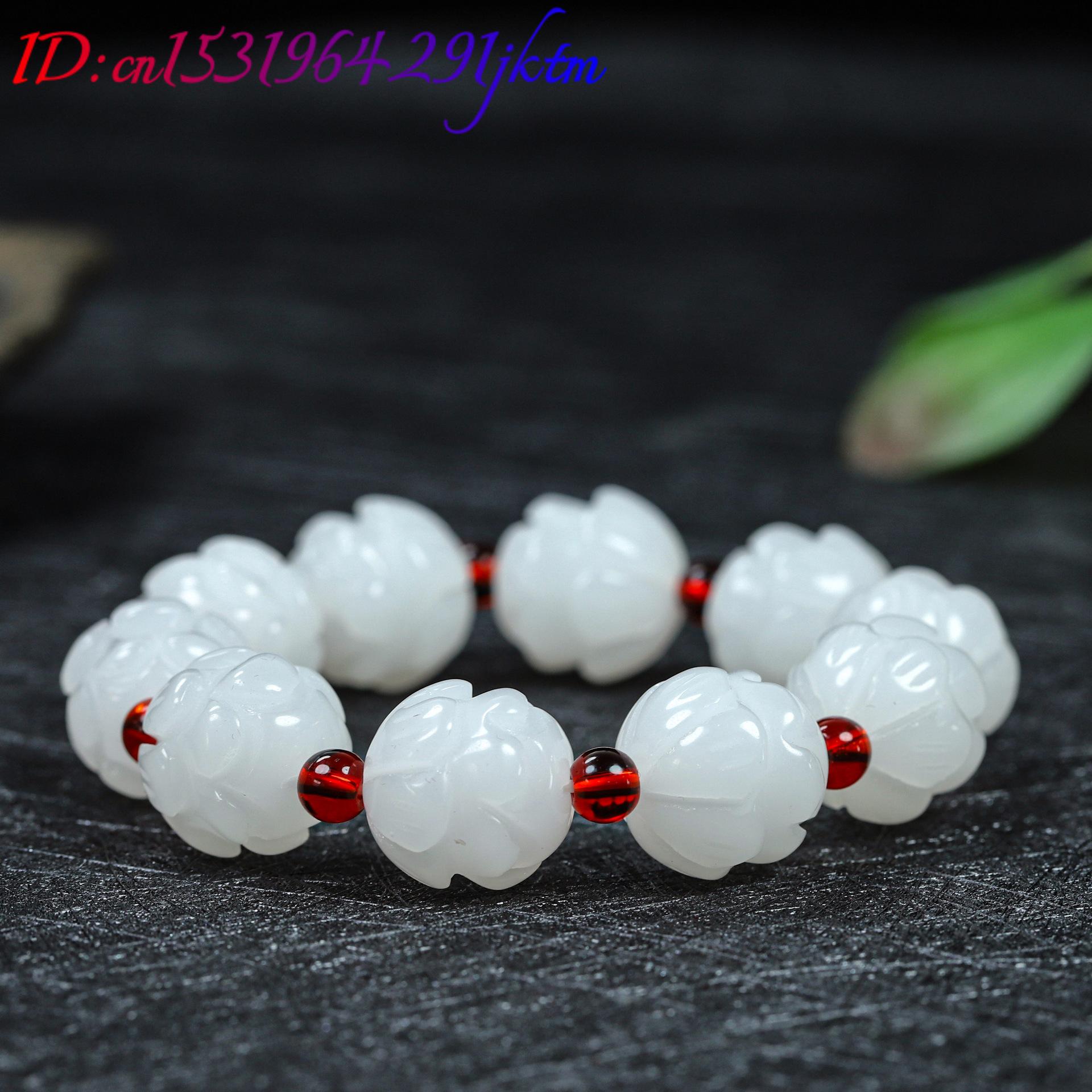 White Real Jade Lotus Bracelet - Women'S Accessories recension och pris