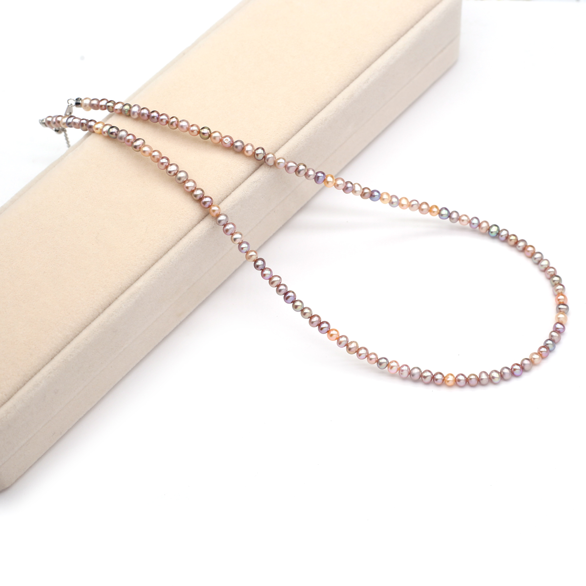 Real Natural Freshwater Pearl  - Women'S Accessories recension och pris